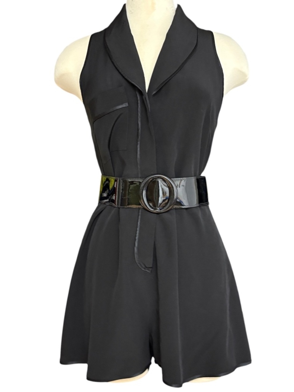 romper MADISON MARCUS XS/S black 100% silk sleeveless short V-neck elegant
